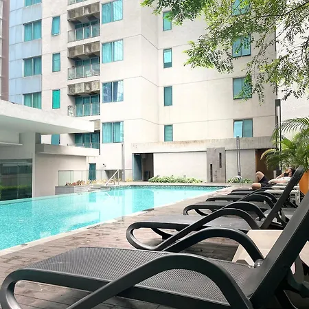 Holiday At Klcc Mercu Summer Suites